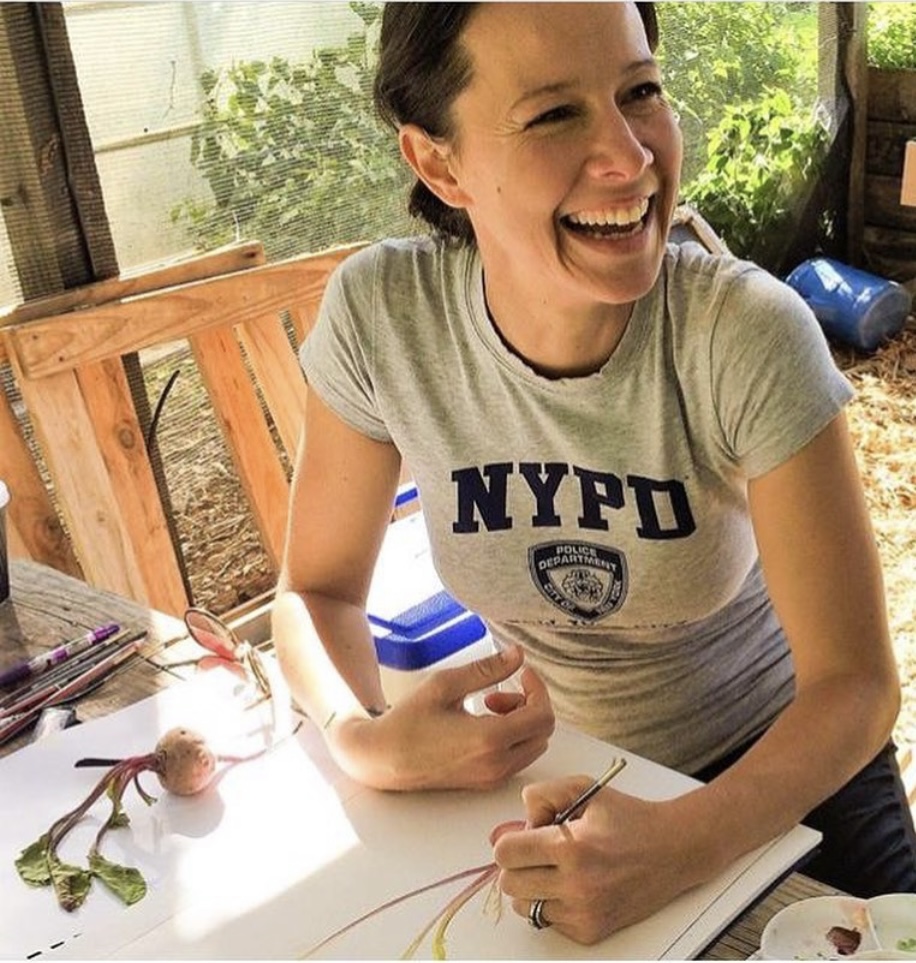 Debbie New Fine Artist, Dubai artist